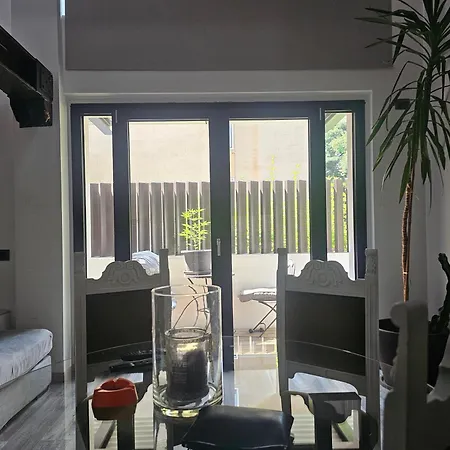 Royal شقة فندقية 4*